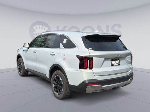 New 2026 Kia Sorento S AWD/4WD image 4