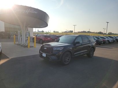 New 2025 Ford Explorer ST w/ Sun And Sound Package