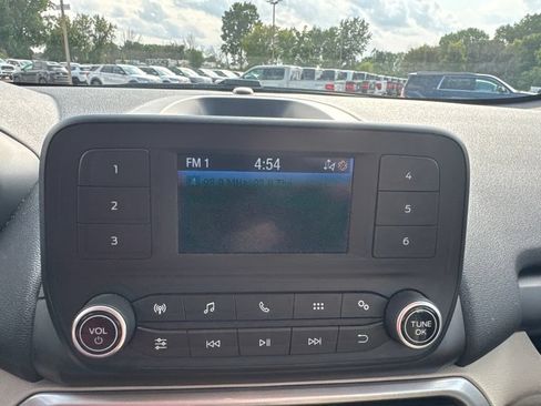 Used 2022 Ford EcoSport S AWD/4WD image 19