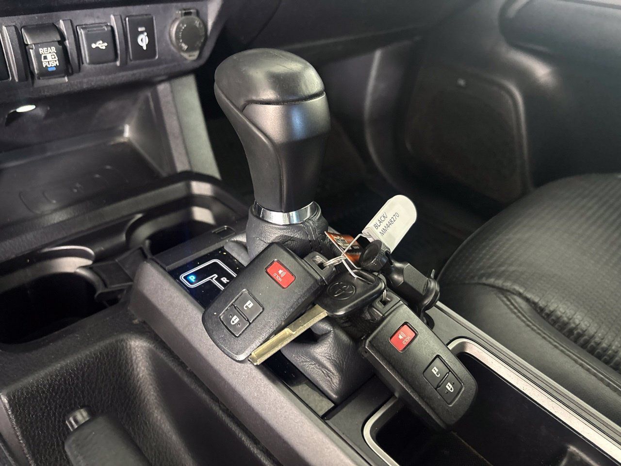 Used 2021 Toyota Tacoma TRD Off-Road w/ TRD Premium Off Road Package AWD/4WD image 22