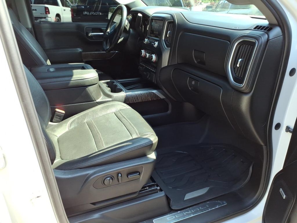 Used 2019 GMC Sierra 1500 Denali w/ Denali Ultimate Package AWD/4WD image 13