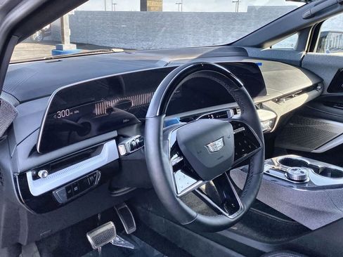 Used 2026 Cadillac Optiq Luxury 1 image 10