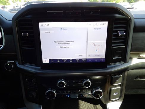 Used 2023 Ford F150 Platinum AWD/4WD image 23