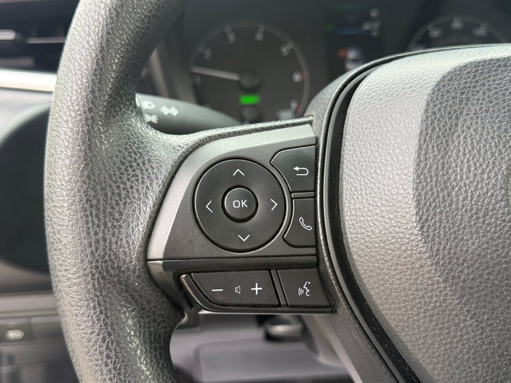Used 2023 Toyota Corolla LE AWD/4WD image 24