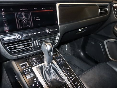 Used 2021 Porsche Macan GTS image 49