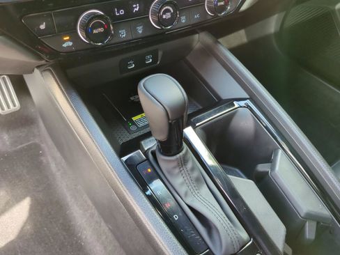 Used 2025 Honda Accord Sport image 16