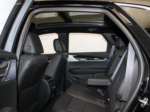 New 2025 Cadillac XT5 Premium Luxury w/ Technology Package image 8