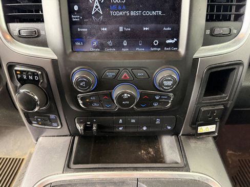 Used 2021 RAM 1500 Warlock AWD/4WD image 22