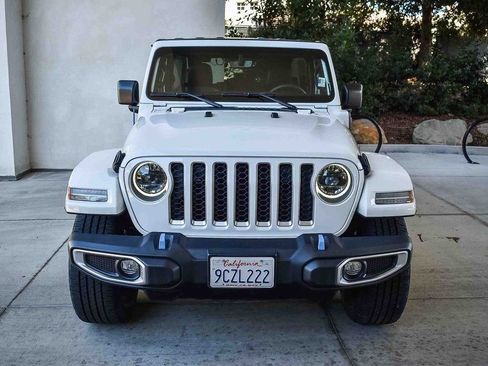 Used 2023 Jeep Wrangler Unlimited Sahara image 2