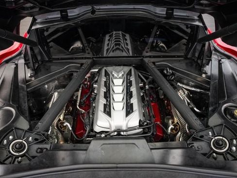 Used 2024 Chevrolet Corvette Stingray Premium Cpe w/ Z51 Performance Package RWD image 12