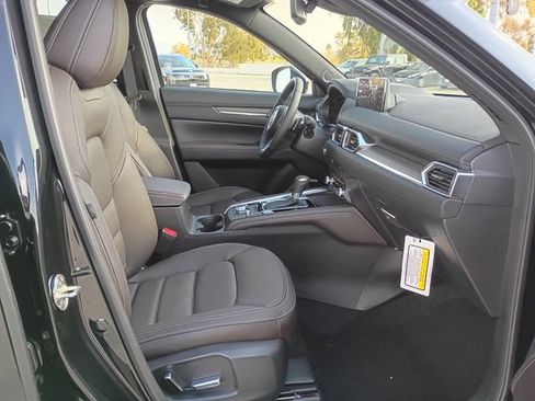 New 2025 MAZDA CX-5 Signature image 10