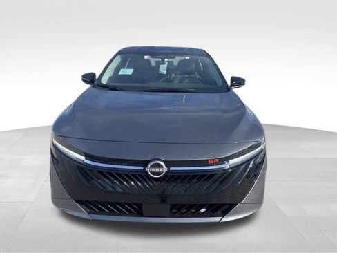 New 2026 Nissan Sentra SR w/ SR Premium Package FWD image 3