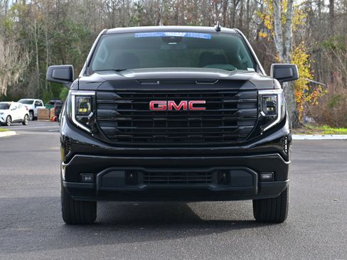 Used 2025 GMC Sierra 1500 Elevation image 30