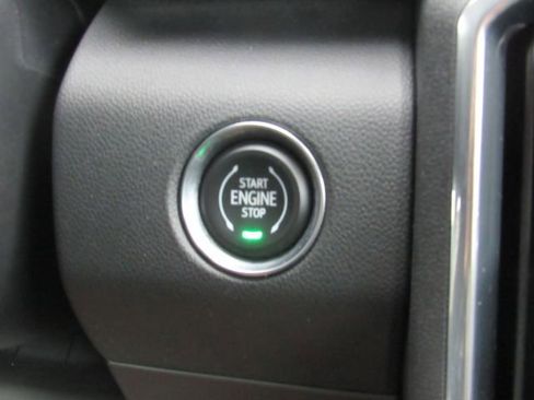 Used 2025 GMC Acadia Elevation image 45