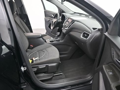 Used 2024 Chevrolet Equinox LT AWD/4WD image 22