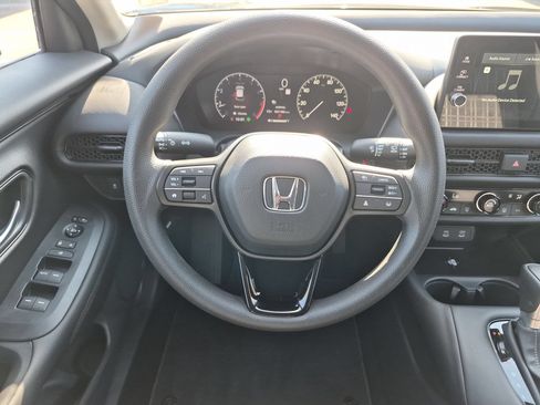 Certified 2026 Honda HR-V LX image 20