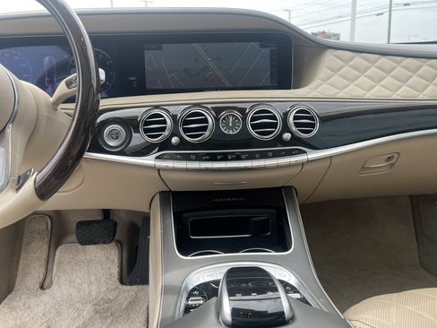 Certified 2019 Mercedes-Benz Maybach S 650 image 31