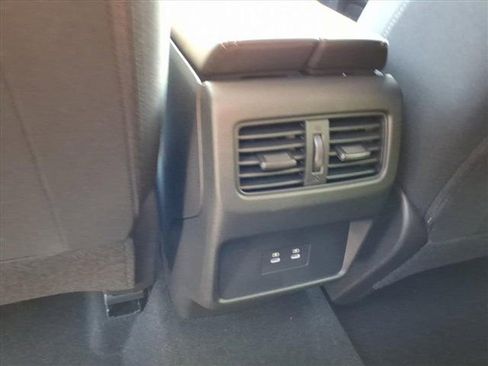 New 2026 Nissan Rogue SV image 28