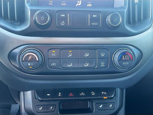 Used 2020 Chevrolet Colorado Z71 image 15