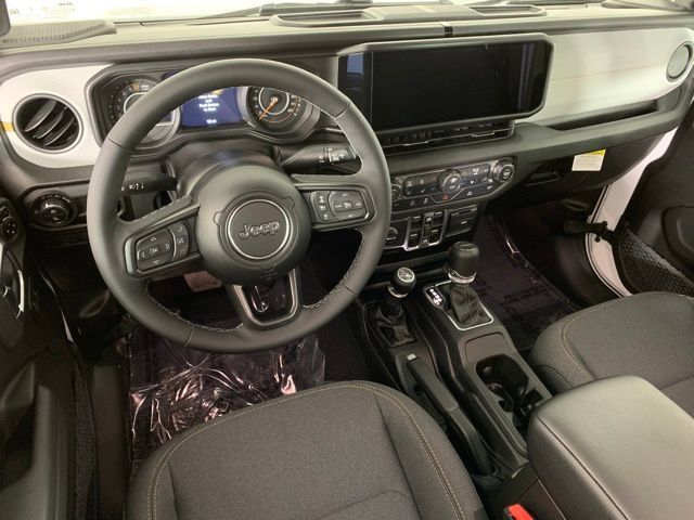 New 2026 Jeep Gladiator Sport AWD/4WD image 10