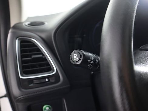 Used 2022 Honda HR-V EX-L image 46