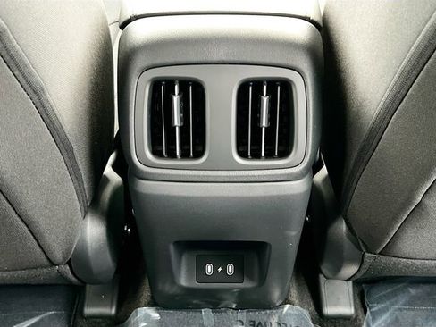 Used 2026 Hyundai Tucson Blue SE image 23