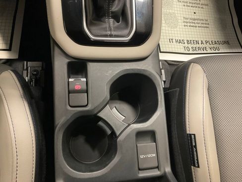 Certified 2025 Subaru Forester Limited AWD/4WD image 18