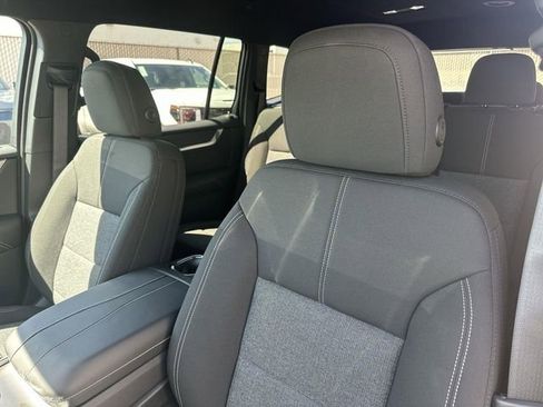 New 2025 GMC Acadia Elevation w/ Black Edition image 23