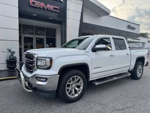 Used 2018 GMC Sierra 1500 SLT w/ SLT Premium Package image 1