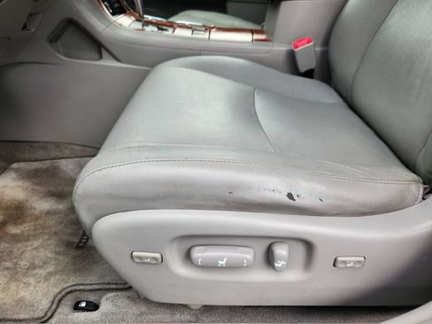 Used 2010 Toyota Highlander Limited AWD/4WD image 26