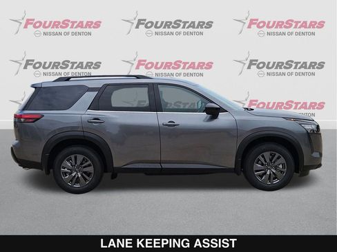 New 2026 Nissan Pathfinder SV image 3