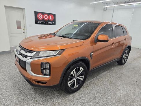 Used 2020 Mitsubishi Outlander Sport ES FWD image 3