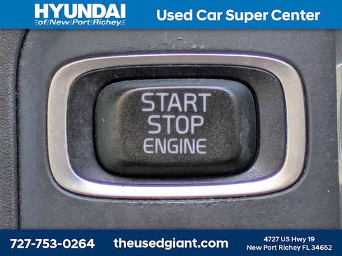 Used 2015 Volvo XC60 T6 Platinum image 39