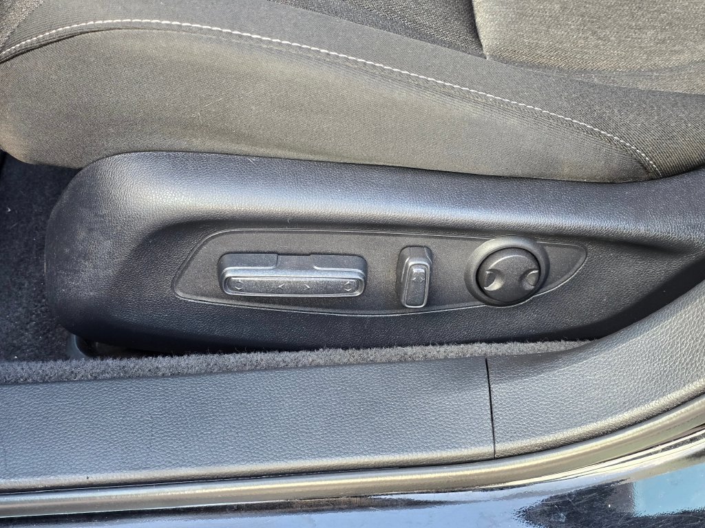 Certified 2023 Honda Accord EX image 14