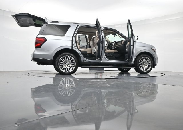 Certified 2024 Ford Expedition Limited RWD image 56
