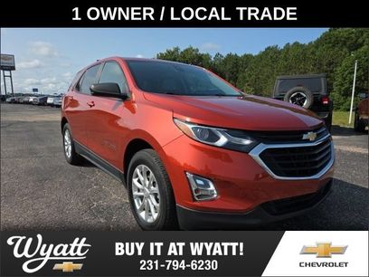 Used 2020 Chevrolet Equinox LS w/ LS Convenience Package