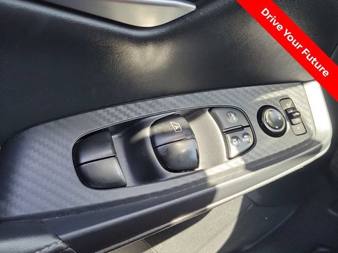Certified 2024 Nissan Sentra SV FWD image 17