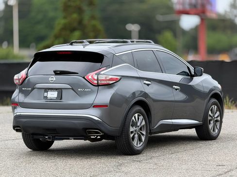 Used 2017 Nissan Murano SV AWD/4WD image 9