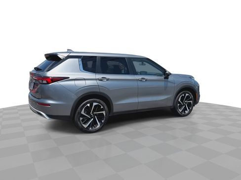 Used 2024 Mitsubishi Outlander SE FWD image 9