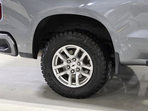 Used 2022 Chevrolet Silverado 1500 RST image 9