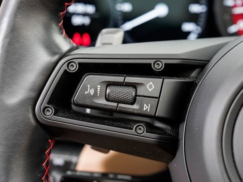 Certified 2022 Porsche 911 Carrera GTS image 13