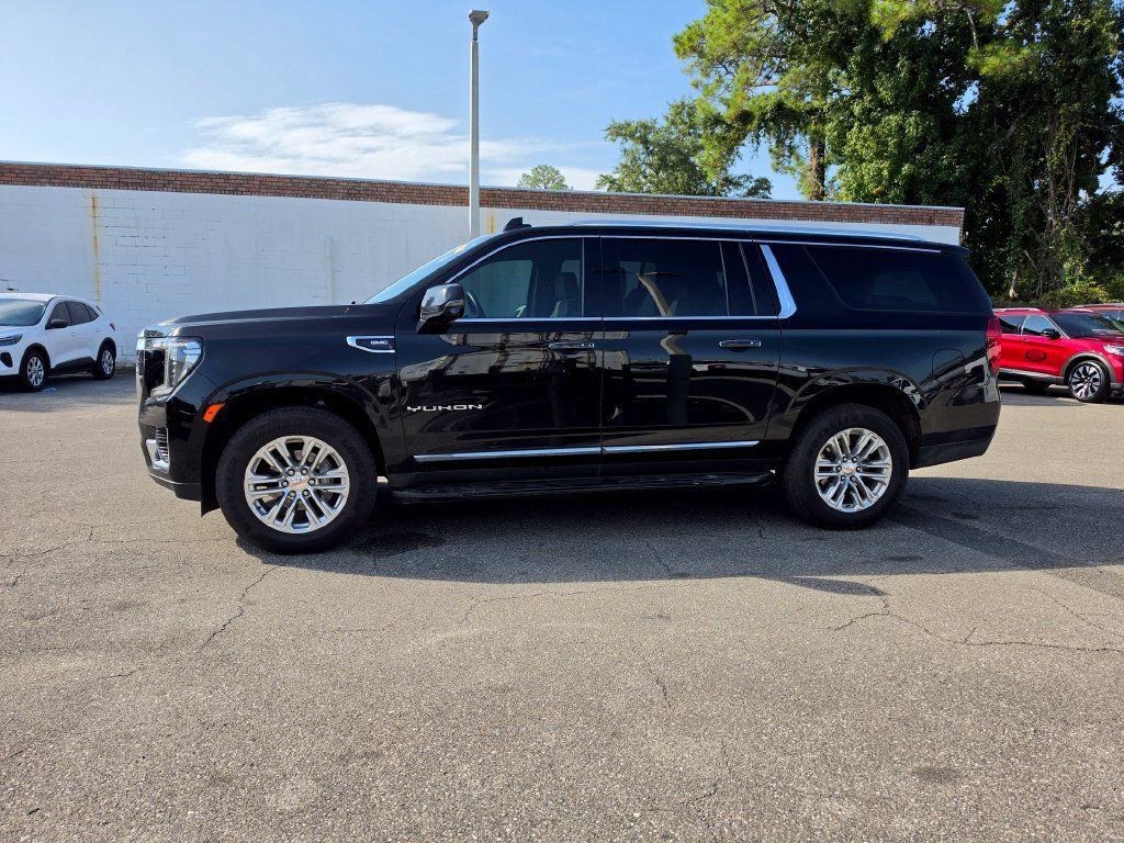 Used 2023 GMC Yukon XL SLT w/ SLT Premium Package RWD image 6