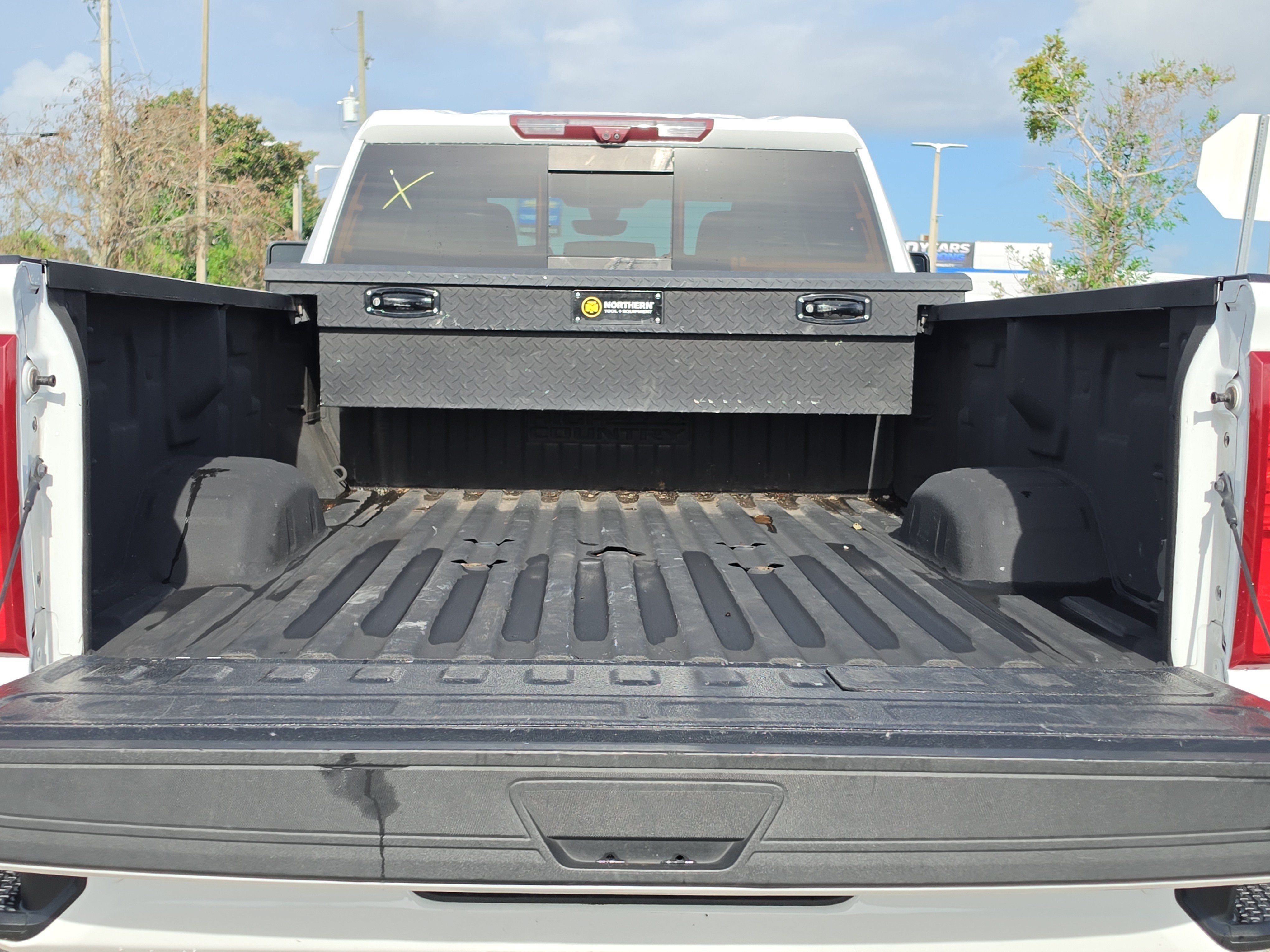 Used 2021 Chevrolet Silverado 3500 High Country AWD/4WD image 6