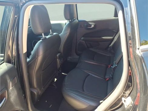 Used 2021 Jeep Compass Limited w/ Sun and Sound Group AWD/4WD image 12