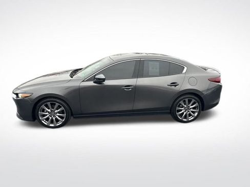 Used 2021 MAZDA MAZDA3 s image 2