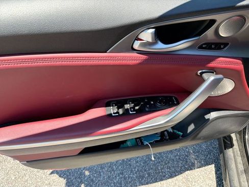 Used 2019 Kia Stinger GT1 AWD/4WD image 16