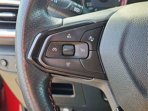 Used 2021 Chevrolet TrailBlazer RS w/ Technology Package image 20