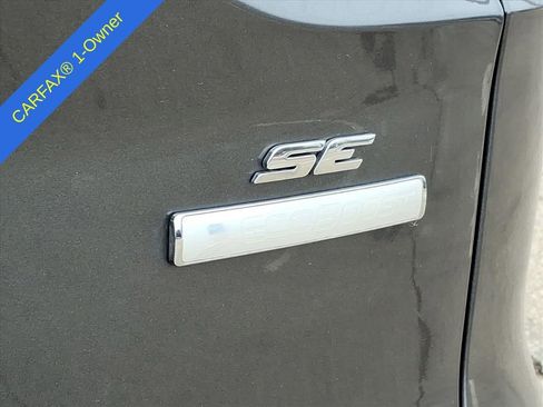 Used 2016 Ford Escape SE w/ Equipment Group 201A image 11