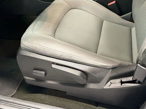 Used 2017 Chevrolet Colorado W/T image 18