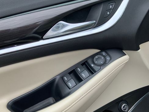 Used 2021 Buick Enclave Essence w/ Experience Buick Package image 21